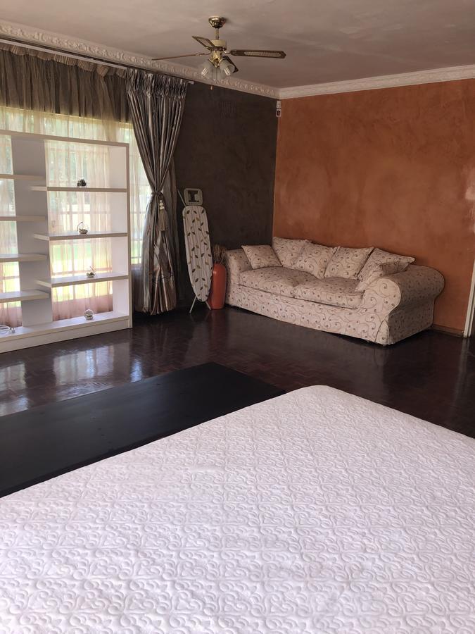 Khuvena Guesthouse Randburg Exterior foto
